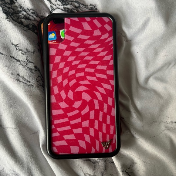 iphone xr red - Picture 4 of 9